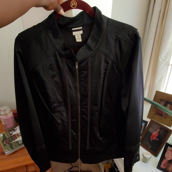 Jacket - Picture 2 of 4